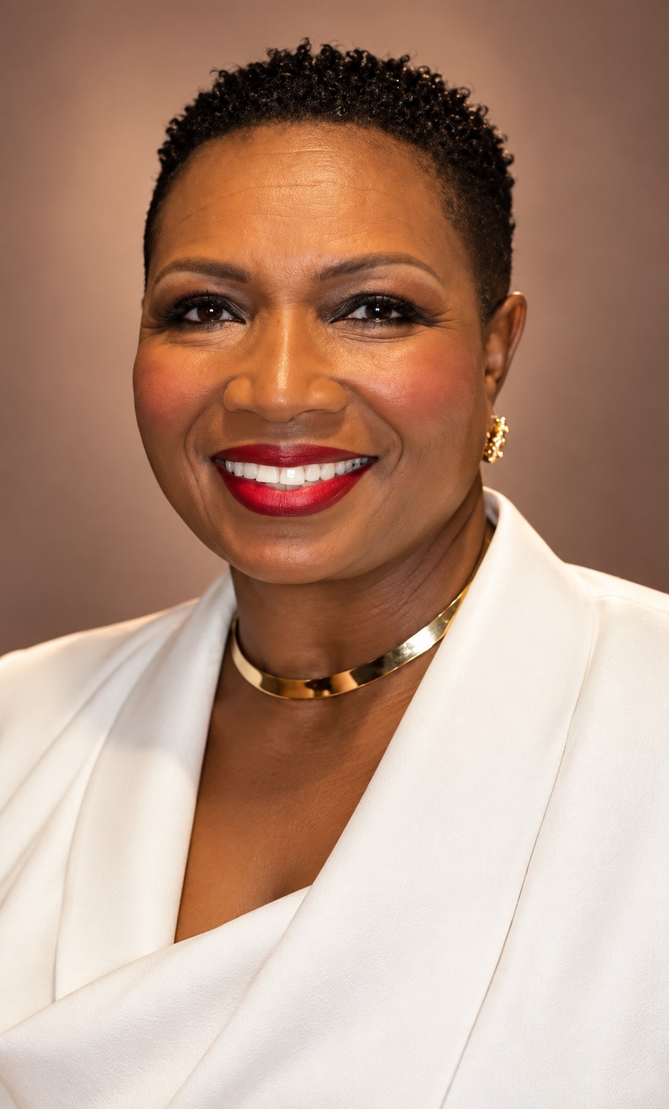 Kim Williams, business administrative executive and Texas Notary Public